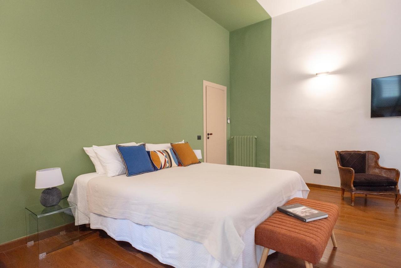 Modern Hospitality Naples Exclusive Stay Екстер'єр фото