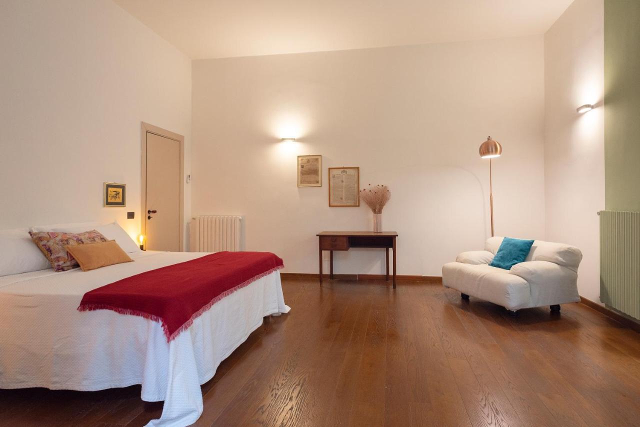 Modern Hospitality Naples Exclusive Stay Екстер'єр фото