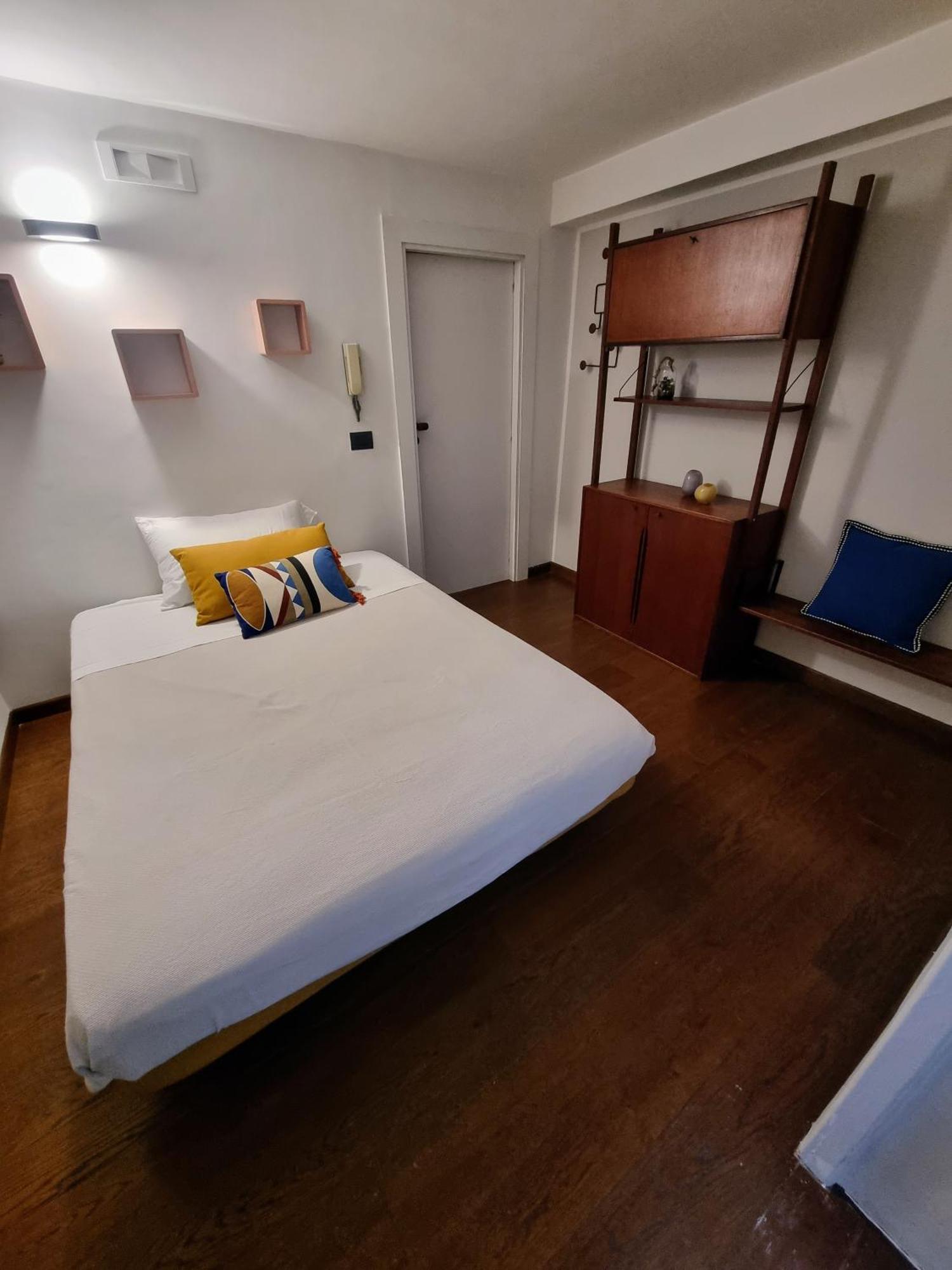 Modern Hospitality Naples Exclusive Stay Екстер'єр фото