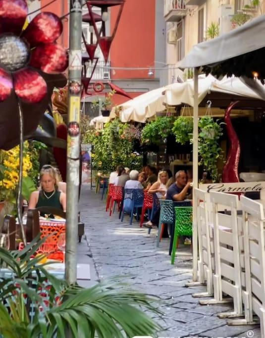 Modern Hospitality Naples Exclusive Stay Екстер'єр фото